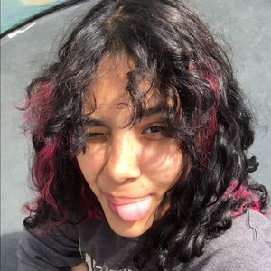 Meet your Posher, Destiny